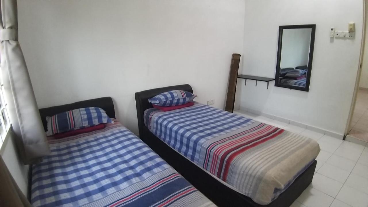 Seri Dusun Sepang Homestay & Event Space Kültér fotó