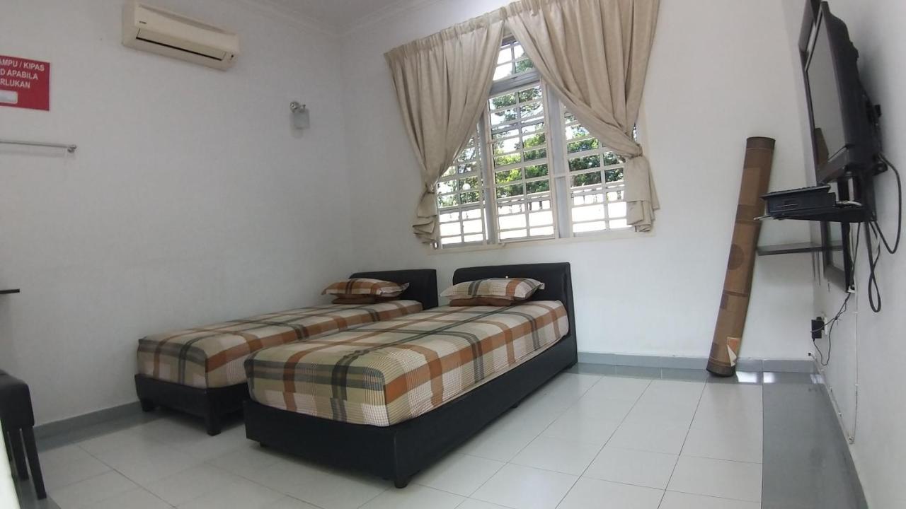 Seri Dusun Sepang Homestay & Event Space Kültér fotó