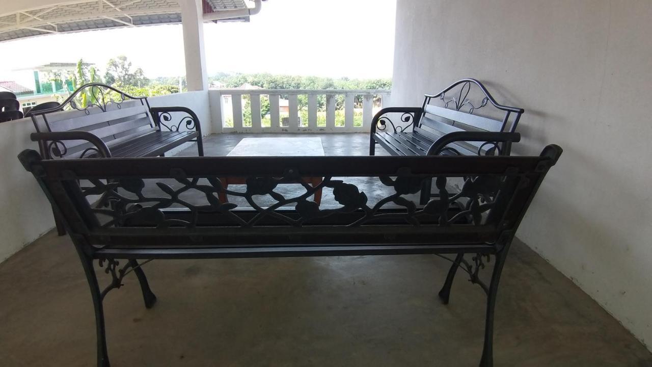 Seri Dusun Sepang Homestay & Event Space Kültér fotó